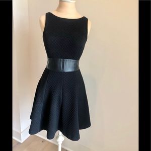 Club Monaco Black Dress w/Leather Waist sz00